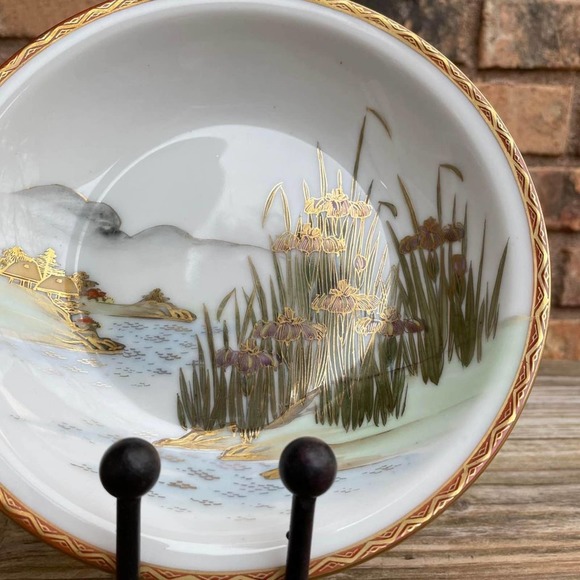 Beautiful Dessert Handpainted Plate - Picture 4 of 8